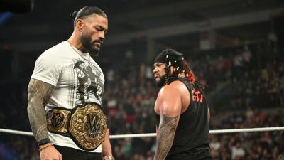 WWE Clash in Italy results: Reigns holds off Fatu, Ruca wins first title - ESPN