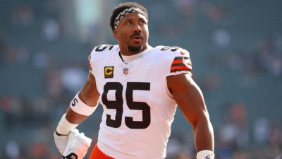 Browns trade Myles Garrett to Rams for Jared Verse, three picks - ESPN