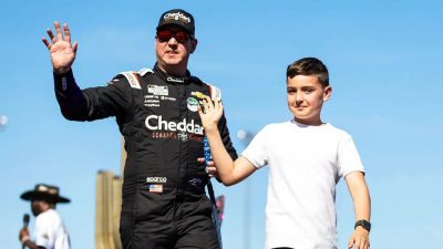 Kyle Busch - Kyle Busch's son suffers heartbreak in emotional return to racing after father's stunning death - foxnews.com - Charlotte