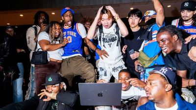 Jalen Brunson - Dustin Satloff - Knicks fans at JFK Airport go wild as New York completes largest comeback in NBA Finals history - foxnews.com - state New York - county Garden - county York