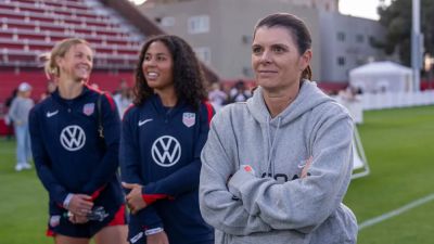 Former USWNT star Mia Hamm sounds off on upcoming tournament: 'I'm excited about this World Cup'