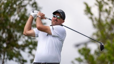 Phil Mickelson - Report: Phil Mickelson kicked out of club for inappropriate contact with female employee - ESPN - espn.com - state California - county San Diego