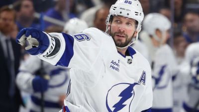 Nathan Mackinnon - Connor Macdavid - Jaromir Jagr - Lightning's Nikita Kucherov wins second Hart Trophy as NHL MVP - ESPN - espn.com - county St. Louis - state Colorado - county Bay