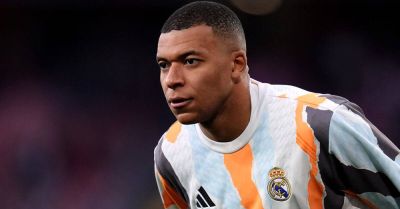 Paris St Germain - Les Bleus - Hugo Lloris - Kylian Mbappe - International - Dembele says criticism of France captain Mbappe has gone too far - breakingnews.ie - France - Spain - Senegal
