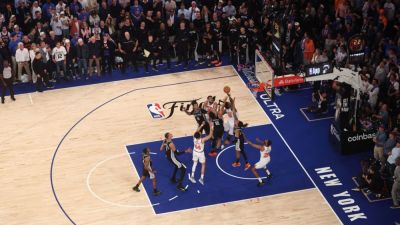 NBA Finals Game 4: Anatomy of Knicks' comeback, Spurs' collapse - ESPN