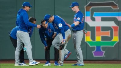 Matt Chapman - Craig Counsell - Cubs' Seiya Suzuki exits early vs. Giants with knee discomfort - ESPN - espn.com - San Francisco - state Colorado
