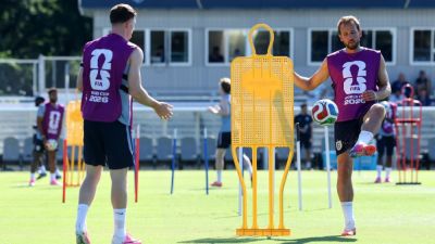 2 Texas men charged after England World Cup gear stolen - ESPN - espn.com - Scotland - Brazil - state Texas - state Missouri - state Kansas - county Jackson - Haiti