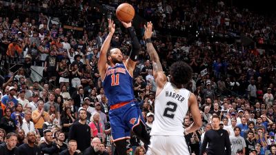 Knicks beat Spurs in Game 5 to win first NBA championship since 1973, ending 53-year drought - foxnews.com - New York - state Texas