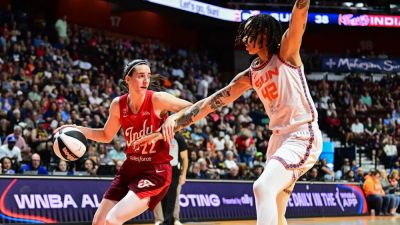 Caitlin Clark - Kelsey Mitchell - Sophie Cunningham - Caitlin Clark scores 25, Sophie Cunningham's late heroics lift Fever past Sun in Commissioner's Cup - foxnews.com - state Indiana - state Connecticut