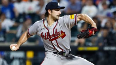 Braves, Strider await doctor's evaluation of elbow inflammation - ESPN