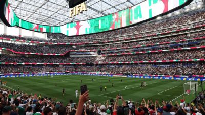 Iran draw with New Zealand in opener after tense buildup - ESPN
