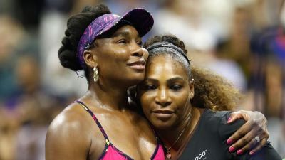 Venus, Serena Williams among wild cards announced for Wimbledon - ESPN