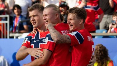 Erling Haaland scores two in World Cup debut as Norway win - ESPN