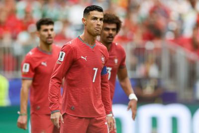 Ronaldo flops in record-equalling sixth World Cup bow