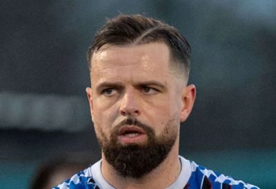 Thomas Reeves - Dartford academy manager Ben Greenhalgh - who has since become first-team boss at Princes Park too - reacts to club clinching under-19 National League Alliance South Division title - kentonline.co.uk
