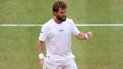 Corentin Moutet fined $40K for cursing in Queen's Club interview - ESPN