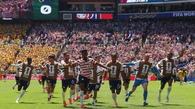 World Cup recap: USMNT defeat Australia 2-0 to advance to knockout stage - ESPN