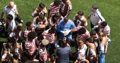 US beat Australia 2-0 to clinch spot in knockout round