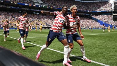 Soccer legend Zlatan Ibrahimović's one-word response to US Men's World Cup question will inspire hope