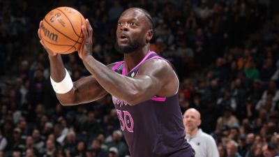 Anthony Edwards - Julius Randle - Denver Nuggets - Nic Claxton - Bobby Marks - Sources: Wolves to trade Randle to Nets; Claxton off to Bulls - ESPN - espn.com - New York - state Minnesota