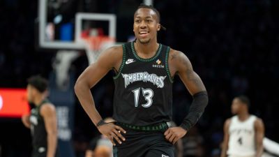 Anthony Edwards - Julius Randle - Sources: Wolves' Dosunmu intends to sign 5-year, $112M deal - ESPN - espn.com - state Minnesota