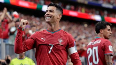 Ronaldo underlines legacy, importance to Portugal with brace vs. Uzbekistan - ESPN