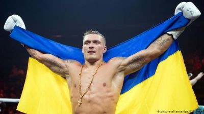 Oleksandr Usyk - Tyson Fury - Daniel Dubois - Usyk relinquishes all heavyweight belts, says he stays in sport - en.interfax.com.ua - Ukraine - Instagram