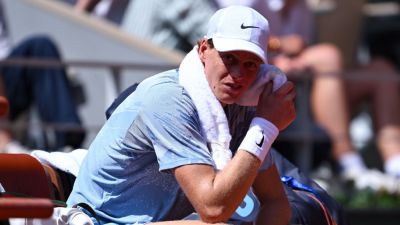 Jannik Sinner ramped up training for Wimbledon title defense - ESPN