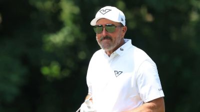 Justin Casterline - Phil Mickelson - Pat Perez - Phil Mickelson accused of showing nude photo to pro golfer's ex-wife: 'Come see me' - foxnews.com - state Indiana - county Hill - county San Diego - Jersey - county Chatham