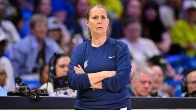 Lynx coach Cheryl Reeve ties WNBA regular-season wins record - ESPN