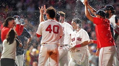 Red Sox rally in 10th, complete four-game sweep of Yankees - ESPN