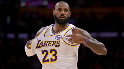 Stephen Curry - Jeanie Buss - Gary A.Vasquez - LeBron James tells Los Angeles Lakers he will leave in free agency after eight seasons: report - foxnews.com - Los Angeles - county Cleveland - county Cavalier - state Ohio