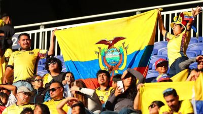 FIFA bans refillable water bottles from World Cup stadiums despite original rules stating otherwise - foxnews.com - Usa - Mexico - Canada - county Camp