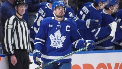 Auston Matthews still wants to win in Toronto, GM says - ESPN
