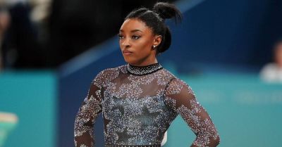 Simone Biles - Simone Biles reveals health scare after ‘almost dying’ - breakingnews.ie - Usa - Los Angeles - Instagram