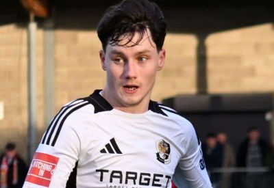 Ebbsfleet United sign 21-year-old forward Olly Box from rivals Dartford