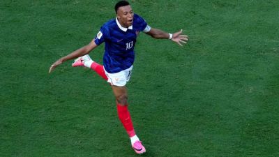 World Cup Daily live: Mbappé's brace helps France defeat Sweden to claim last-16 place - ESPN