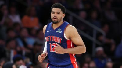 Sources: Spurs land 2-year, $31M deal with Tobias Harris - ESPN