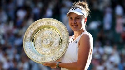 Linda Noskova recovers from 2nd-set meltdown to win Wimbledon - ESPN