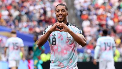 Aston Villa - Karl Darlow - International - Sources: Man United in advanced talks to sign Youri Tielemans from Aston Villa - ESPN - espn.com - Britain - Belgium - Brazil - Senegal