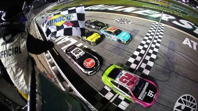 Joey Logano - Ryan Blaney - Christopher Bell - Carson Hocevar - Meg Oliphant - Williams - NASCAR's most thrilling race of the year finished at 3 a.m., fans at home were screwed & angry Bubba Wallace - foxnews.com - state Georgia - county Hampton