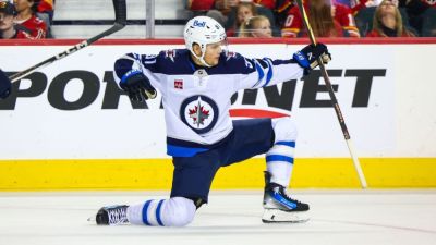 U.S.Olympic - Connor Hellebuyck - Source: Jets, Perfetti avoid arbitration, agree to 5-year deal - ESPN - espn.com