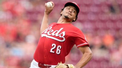 Sources: Chase Burns, Reds reach 7-year, $105M extension - ESPN