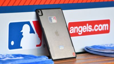Steve Cohen - MLB restricts using dugout iPads for AI-assisted in-game strategy - ESPN - espn.com - New York - county Major
