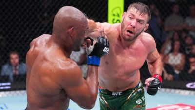 Sean Strickland - Du Plessis - Islam Makhachev - Du Plessis dominates Usman on points in one-sided UFC main event - ESPN - espn.com