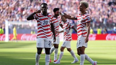 World Cup recap: 10-man U.S. defeat Bosnia-Herzegovina to advance to last 16 - ESPN
