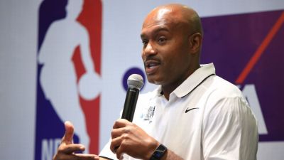 Tim Hardaway-Junior - Tim Hardaway Sr.: Son can't wear retired number after Heat deal - ESPN - espn.com - county Miami - New York - county Dallas - county Maverick