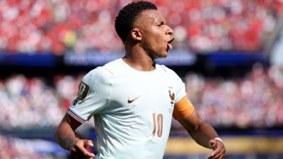 Kylian Mbappé wins Golden Boot at 2026 World Cup after Lionel Messi's goalless final - ESPN
