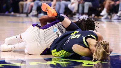 Paige Bueckers - Nneka Ogwumike - Wings' Paige Bueckers doesn't have concussion, to sit vs. Liberty - ESPN - espn.com - New York - Los Angeles
