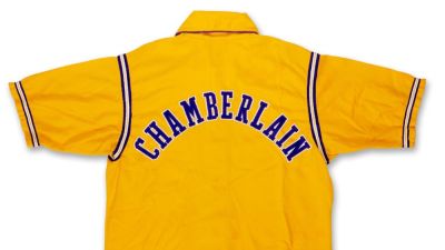 Wilt Chamberlain's Lakers warmup jacket sells for $89,600 - ESPN